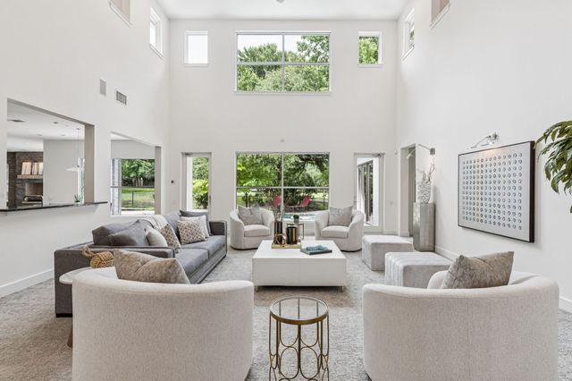 6007 Club Oaks Drive, Dallas, TX 75248
