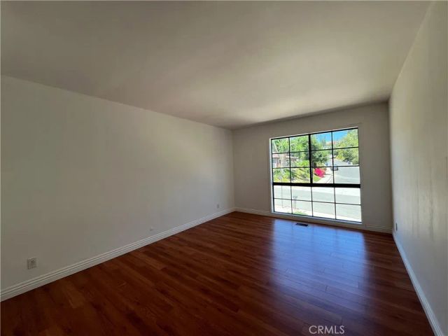 4527 Stark, Woodland Hills, CA 91364