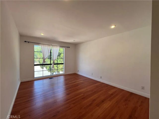 4527 Stark, Woodland Hills, CA 91364