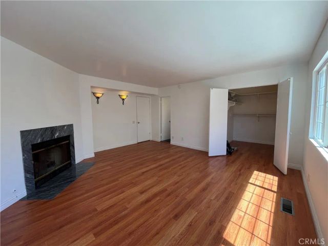4527 Stark, Woodland Hills, CA 91364