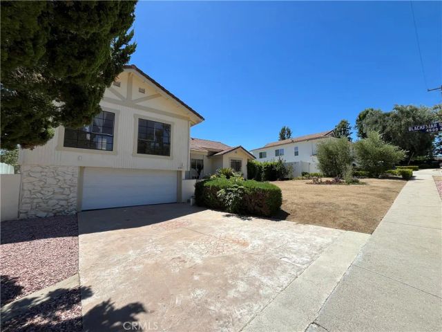 4527 Stark, Woodland Hills, CA 91364