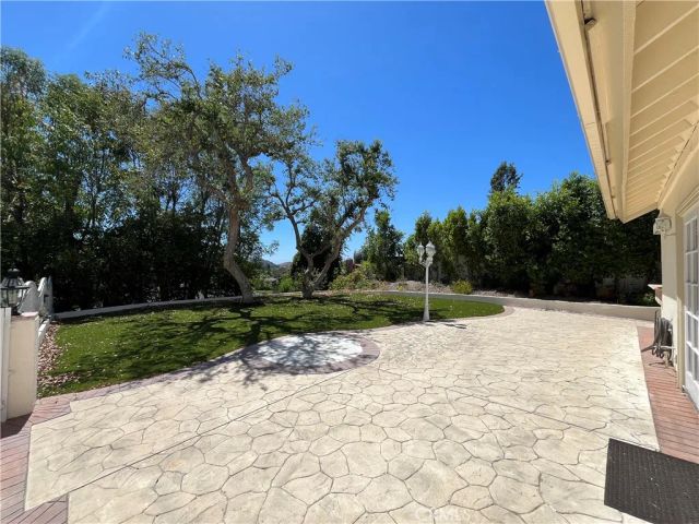4527 Stark, Woodland Hills, CA 91364