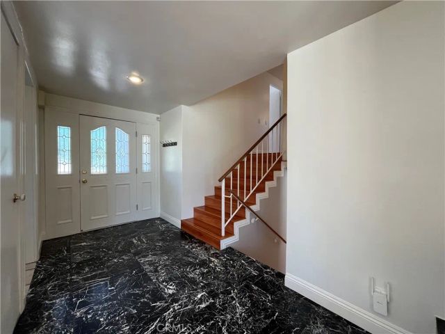 4527 Stark, Woodland Hills, CA 91364