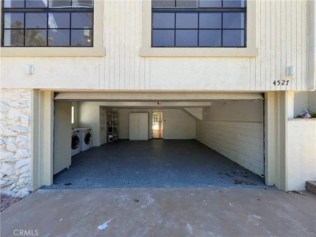 4527 Stark, Woodland Hills, CA 91364
