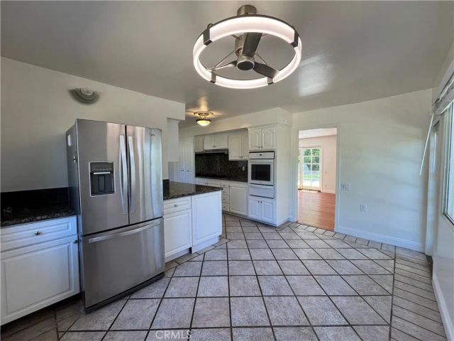 4527 Stark, Woodland Hills, CA 91364