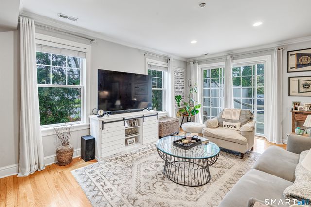 76 New Canaan Avenue 3, Norwalk, CT 06850