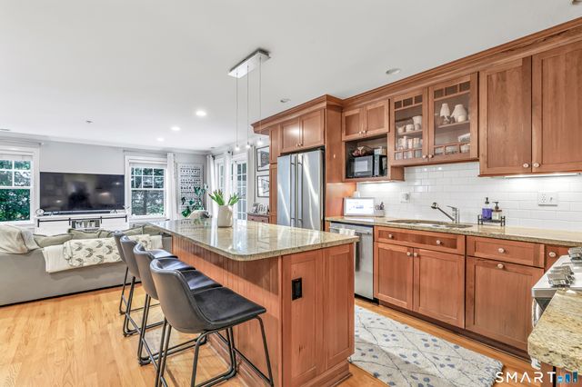 76 New Canaan Avenue 3, Norwalk, CT 06850