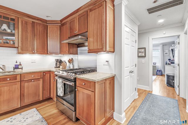 76 New Canaan Avenue 3, Norwalk, CT 06850