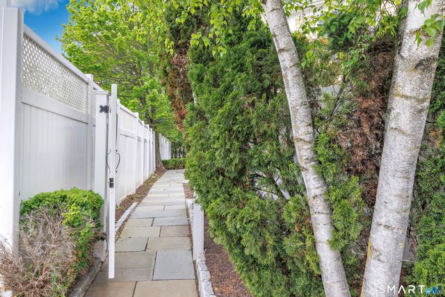 76 New Canaan Avenue 3, Norwalk, CT 06850