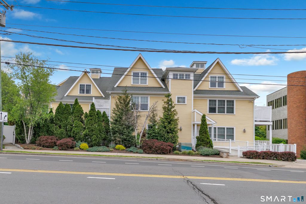 76 New Canaan Avenue 3, Norwalk, CT 06850