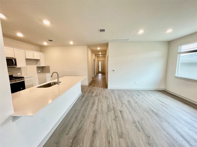 2413 Sisterdale LN, Austin, TX 78754