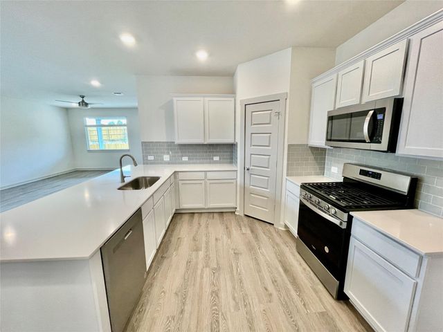 2413 Sisterdale LN, Austin, TX 78754