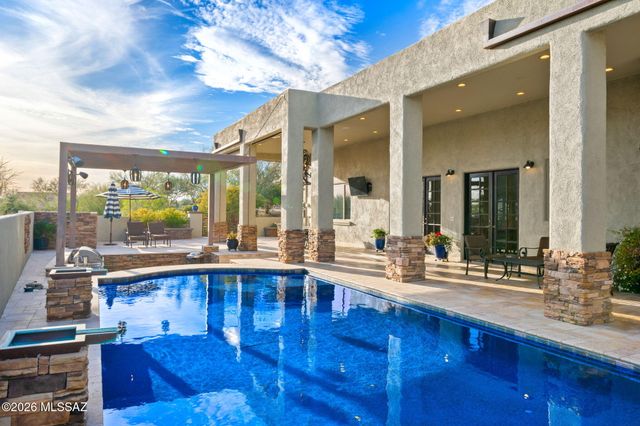 4496 N Via Bellas Catalinas, Tucson, AZ 85718