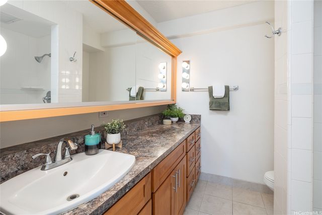 1655 Makaloa Street 1110, Honolulu, HI 96814