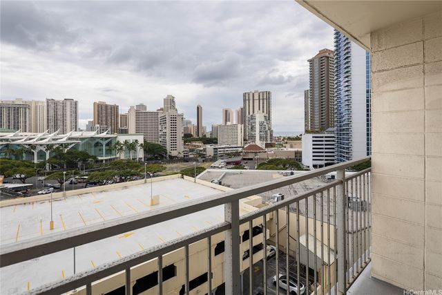 1655 Makaloa Street 1110, Honolulu, HI 96814