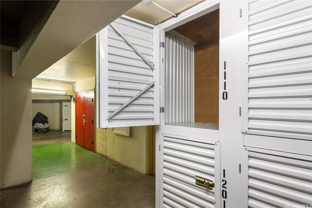 1655 Makaloa Street 1110, Honolulu, HI 96814