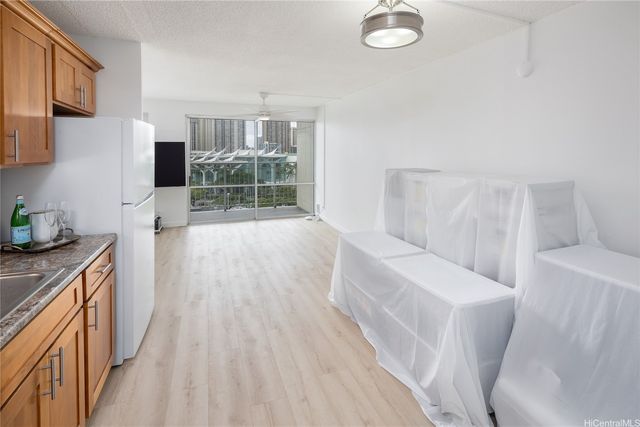 1655 Makaloa Street 1110, Honolulu, HI 96814
