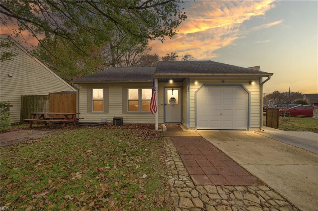 4096 Smokey Lake DR, Virginia Beach, VA 23462