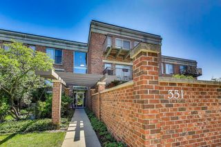 351 Kelburn Road 112, Deerfield, IL 60015