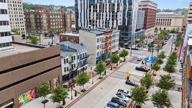 32 E Court Street, Cincinnati, OH 45202