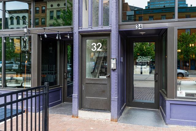 32 E Court Street, Cincinnati, OH 45202