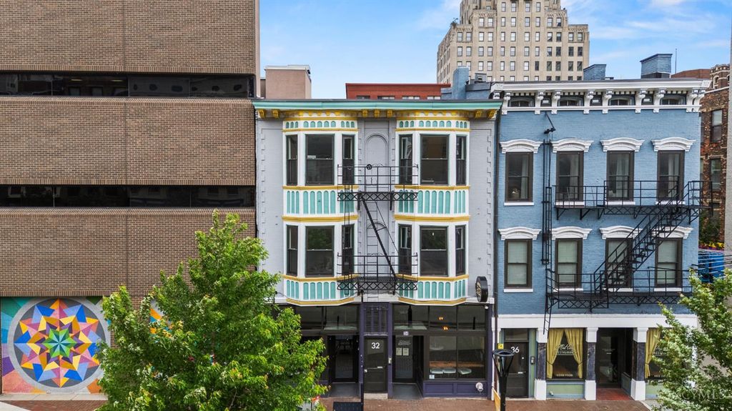 32 E Court Street, Cincinnati, OH 45202