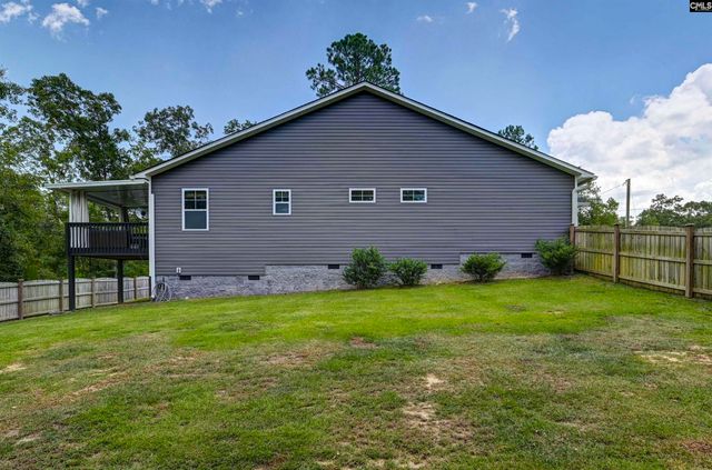 1452 Green Valley Way, Lugoff, SC 29078