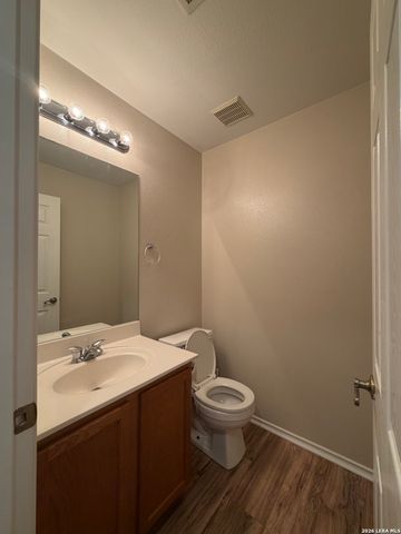 10502 Marengo Ln, San Antonio, TX 78254