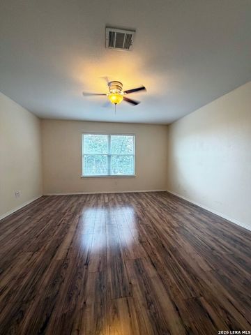10502 Marengo Ln, San Antonio, TX 78254