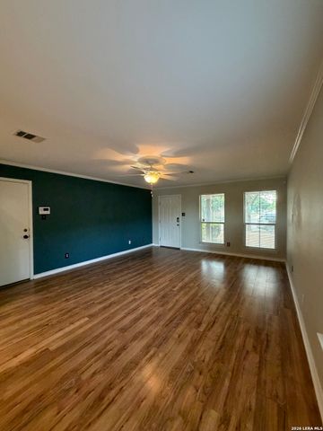 10502 Marengo Ln, San Antonio, TX 78254