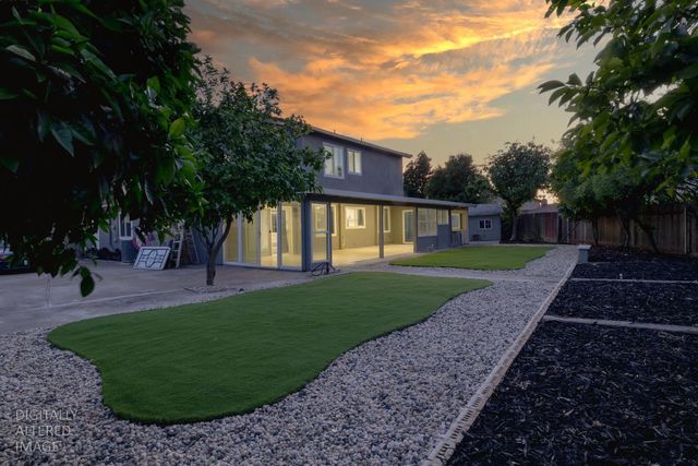 3305 Cahill Ct, Sacramento, CA 95827