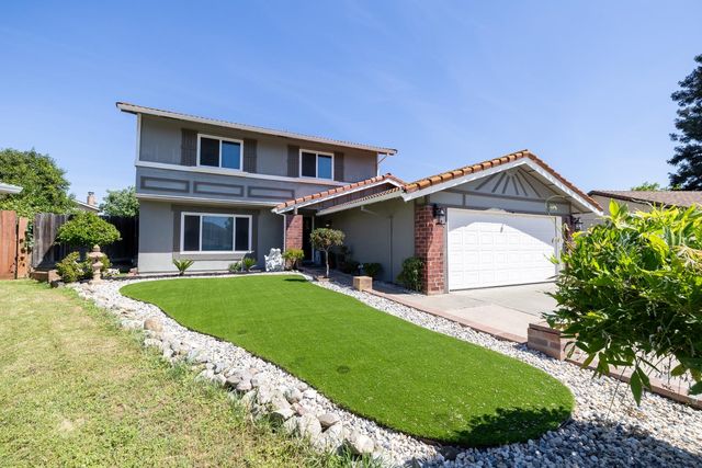 3305 Cahill Ct, Sacramento, CA 95827