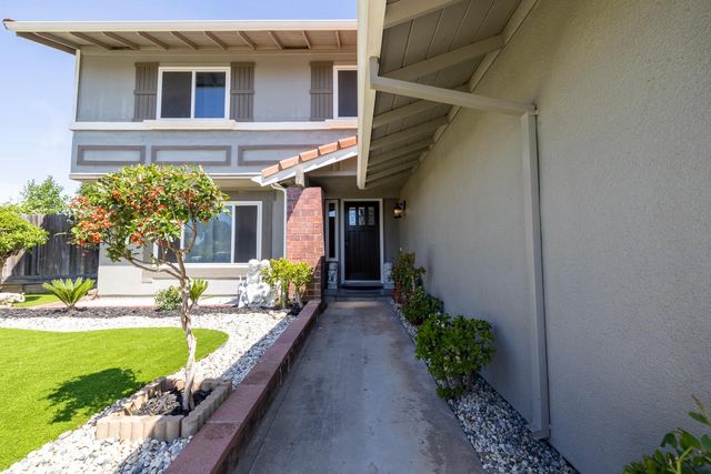 3305 Cahill Ct, Sacramento, CA 95827