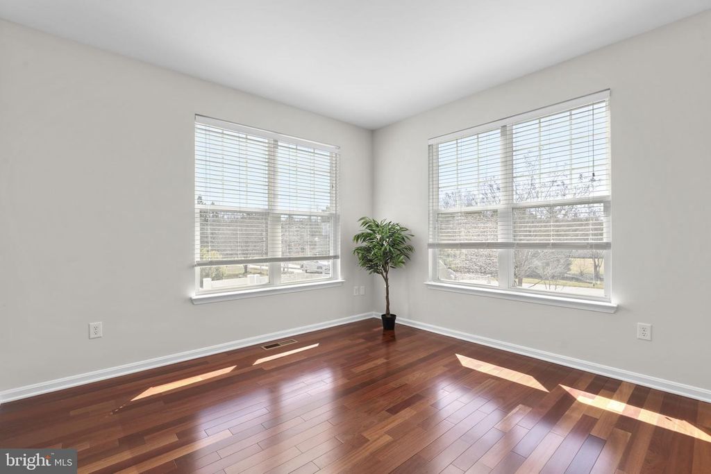 Image 10 of property listing at 1413 DELLA WAY, Davidsonville, MD 21035