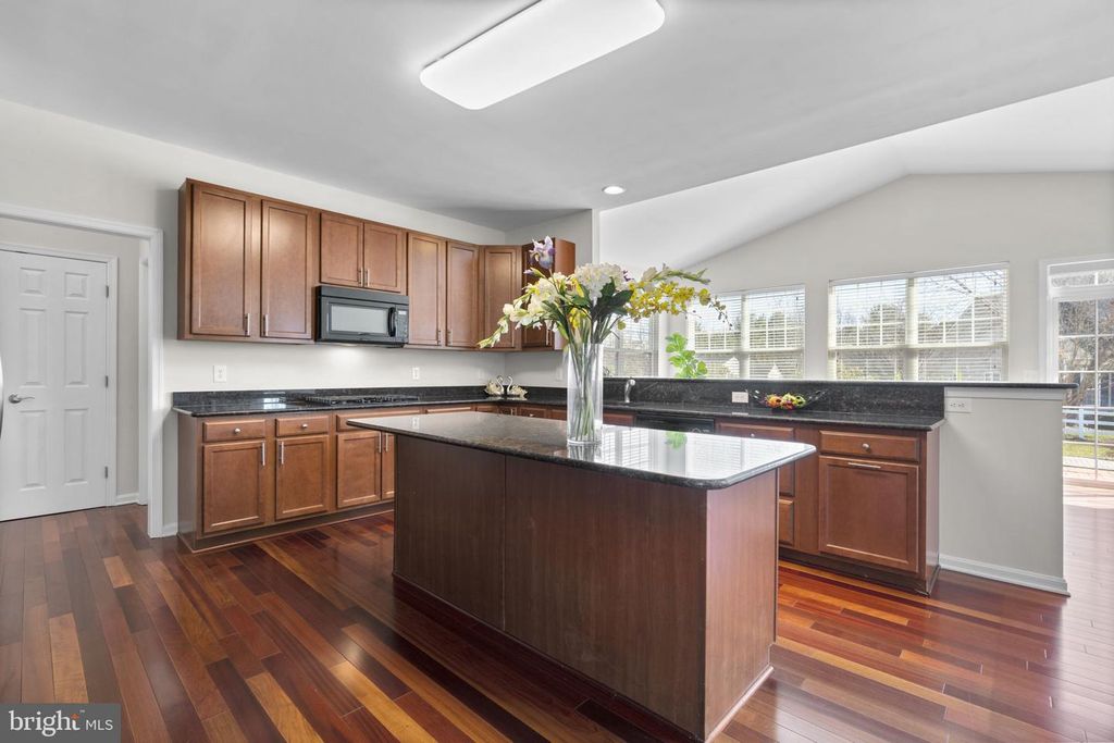 Image 12 of property listing at 1413 DELLA WAY, Davidsonville, MD 21035