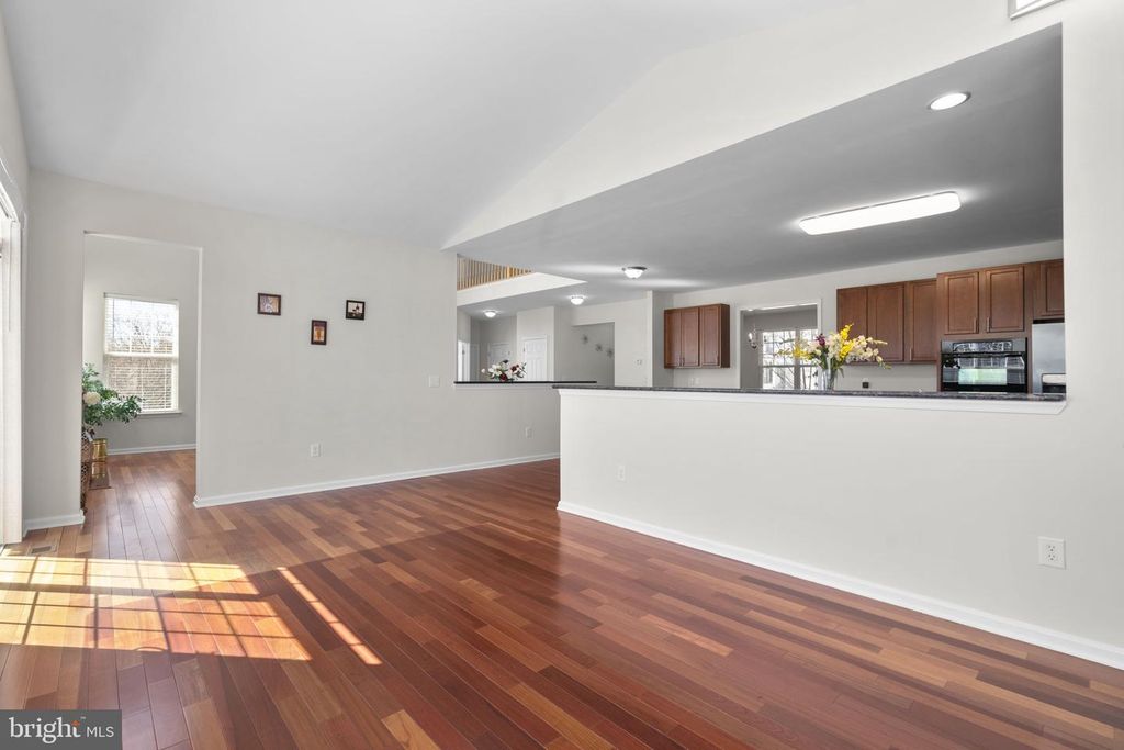 Image 17 of property listing at 1413 DELLA WAY, Davidsonville, MD 21035