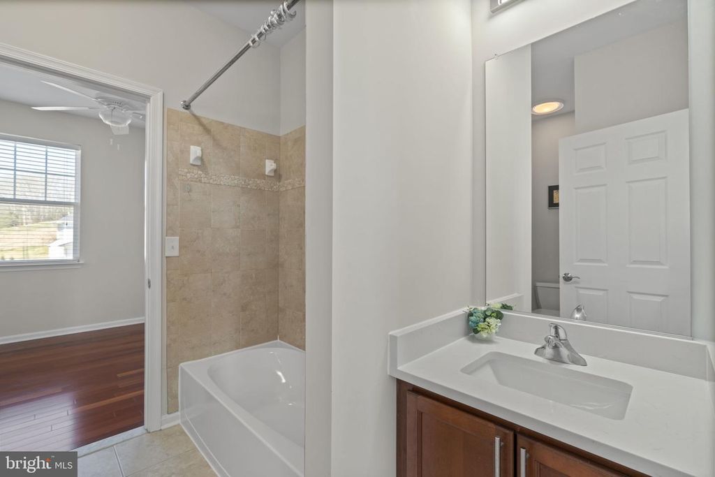 Image 25 of property listing at 1413 DELLA WAY, Davidsonville, MD 21035