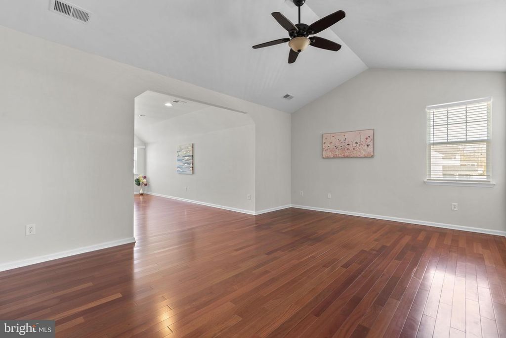 Image 33 of property listing at 1413 DELLA WAY, Davidsonville, MD 21035