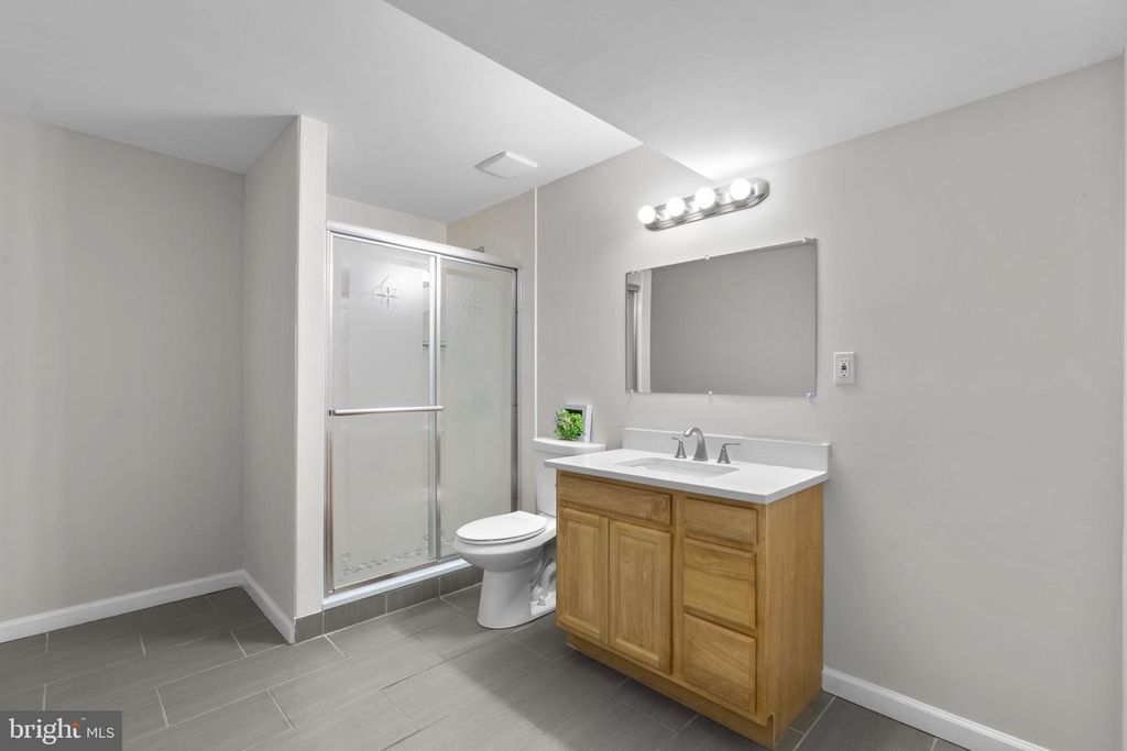 Image 43 of property listing at 1413 DELLA WAY, Davidsonville, MD 21035