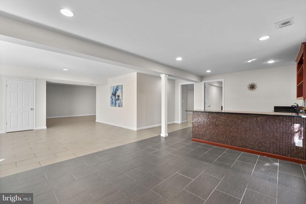 Image 48 of property listing at 1413 DELLA WAY, Davidsonville, MD 21035