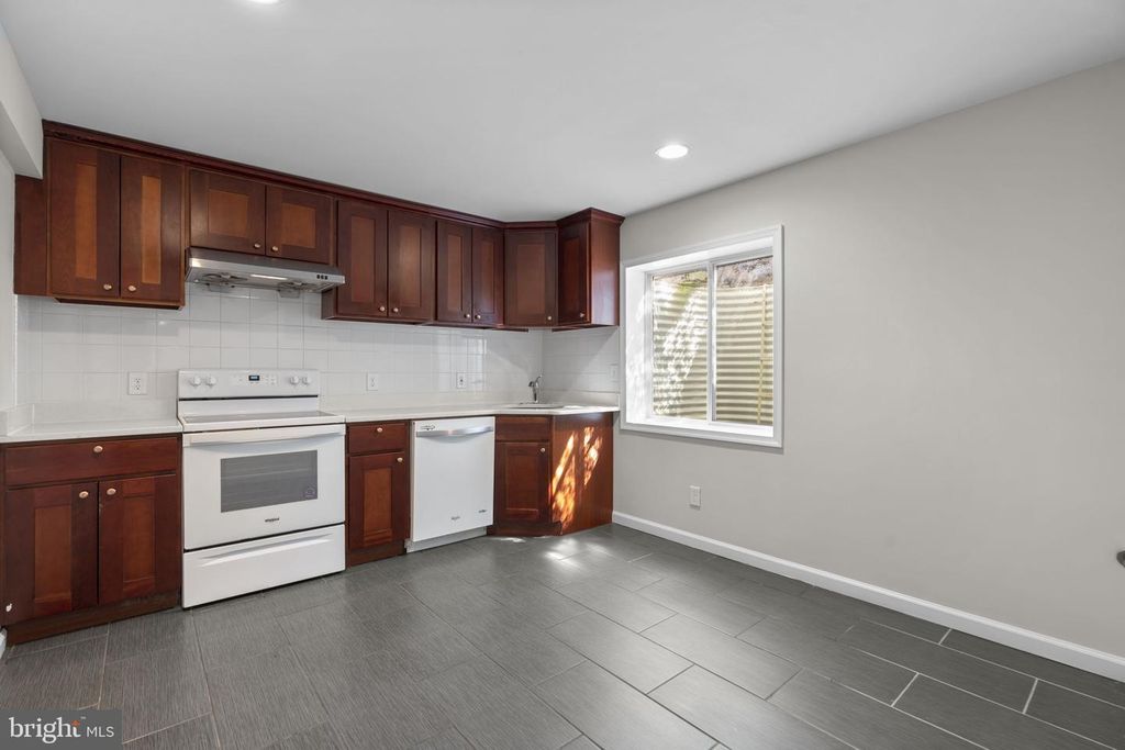 Image 51 of property listing at 1413 DELLA WAY, Davidsonville, MD 21035