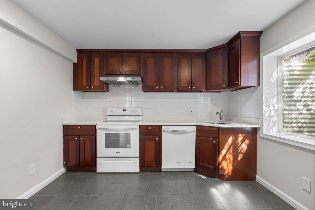 Image 52 of property listing at 1413 DELLA WAY, Davidsonville, MD 21035