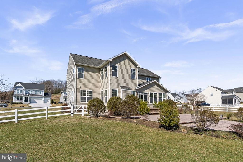 Image 59 of property listing at 1413 DELLA WAY, Davidsonville, MD 21035