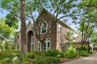 6744 Clear Spring Drive, Fort Worth, TX 76132