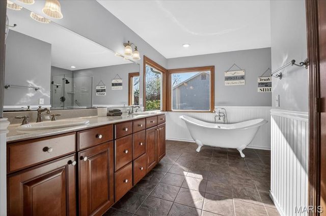 609 Wyatt Drive, St Peters, MO 63376