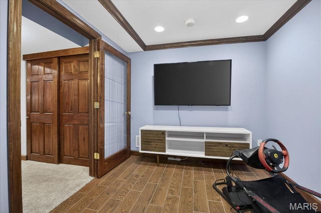 609 Wyatt Drive, St Peters, MO 63376