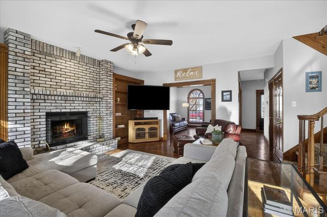 609 Wyatt Drive, St Peters, MO 63376