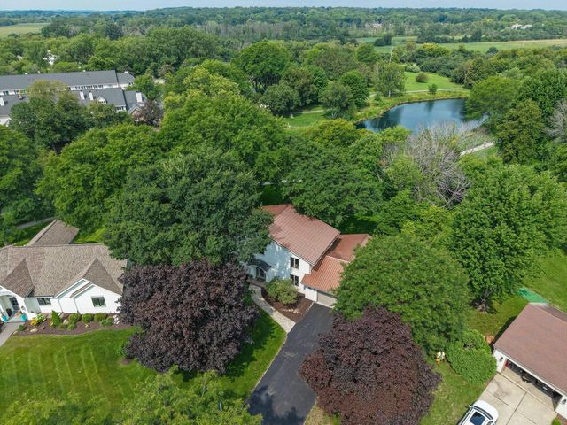 15270 Red Fox LANE, Elm Grove, WI 53122
