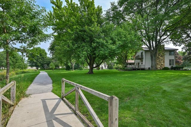 15270 Red Fox LANE, Elm Grove, WI 53122