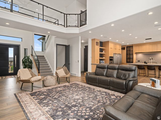 802 E NEBO AVE, North Ogden, UT 84414